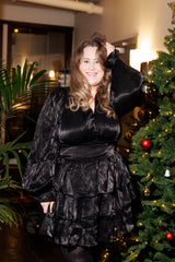 Eline - Black Shiny Rebel